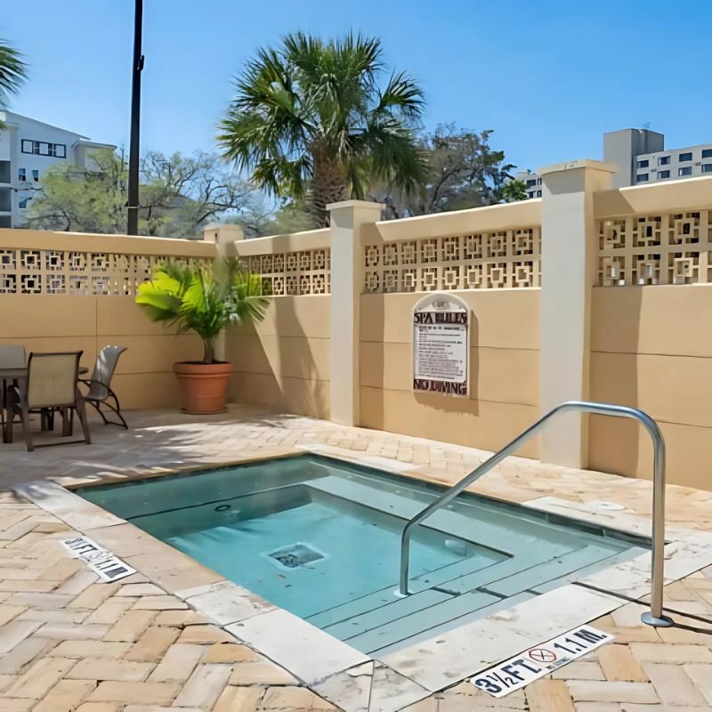 Crowne Plaza hotel with hot tub pool prefect for relaxation during extended stay Downtown Orlando