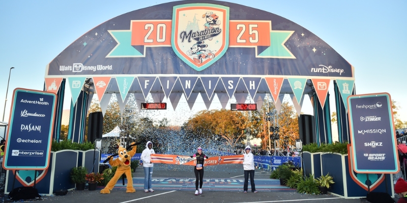 Runners in the Disneyland Marathon 2025, showcasing the lively spirit of Orlando Holidays during the Run Disney event.